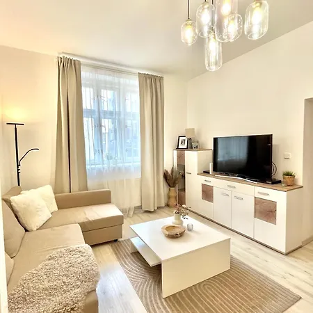 Bond Location Air Conditioned *